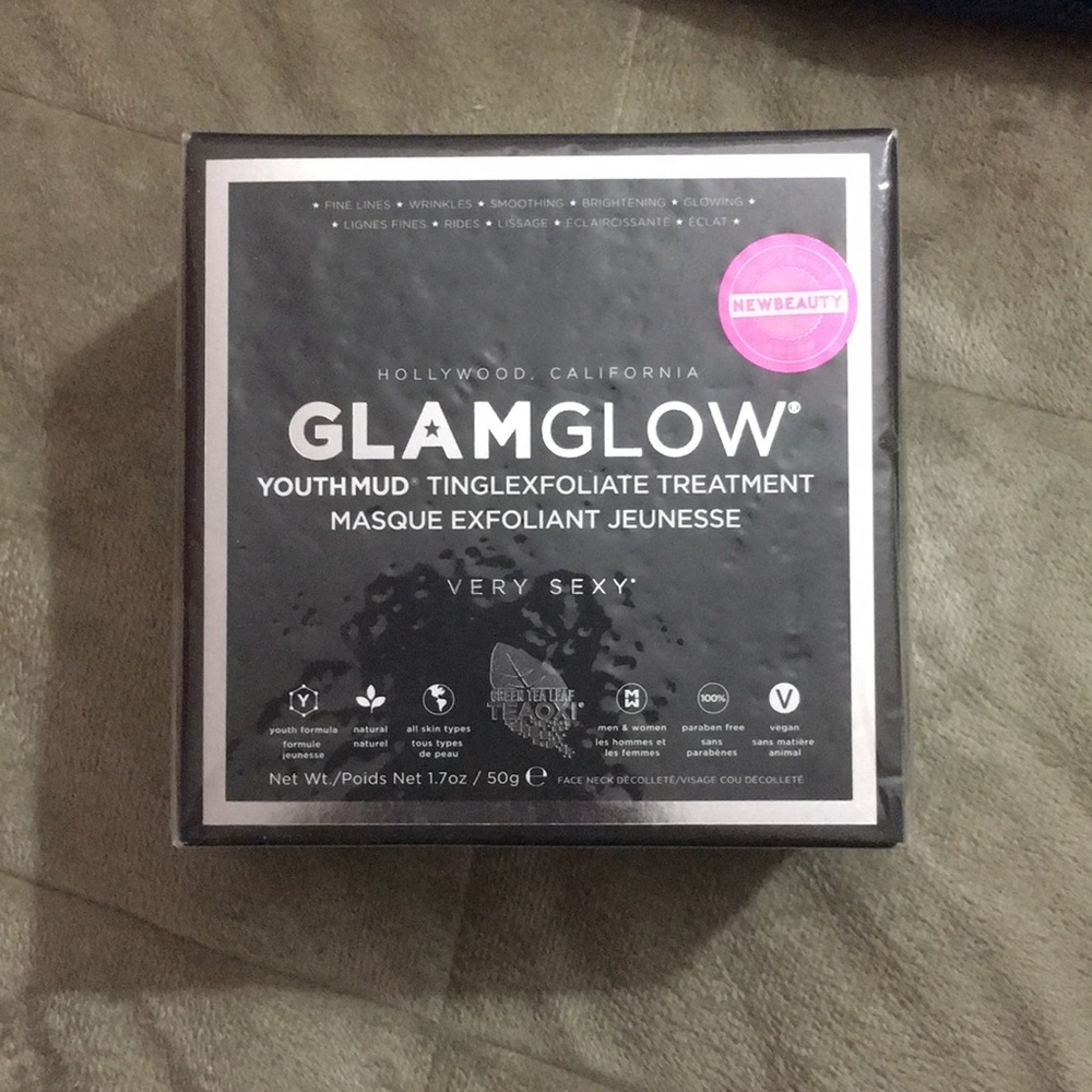 Glam Glow YouthMud
